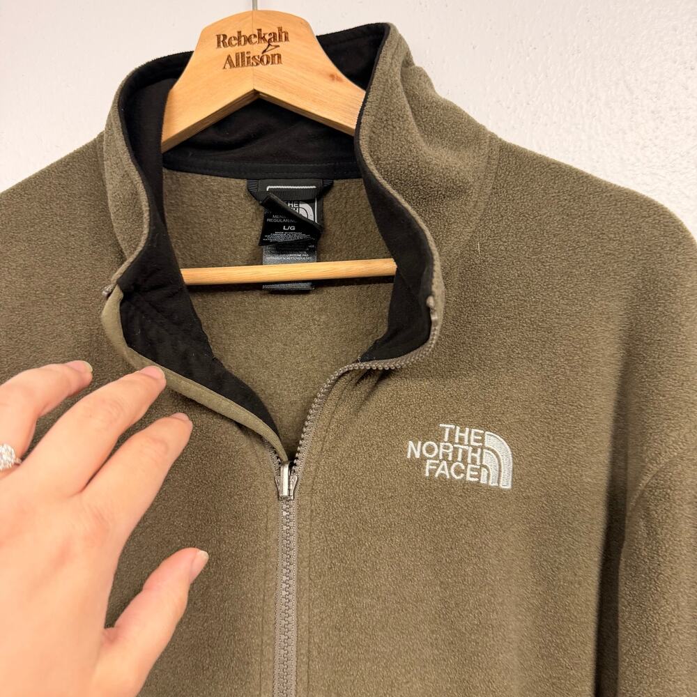 North Face Olive Green TKA 7 Fleece Full Zip Jacket Men's SZ LARGE Soft & Warm - Picture 3 of 10